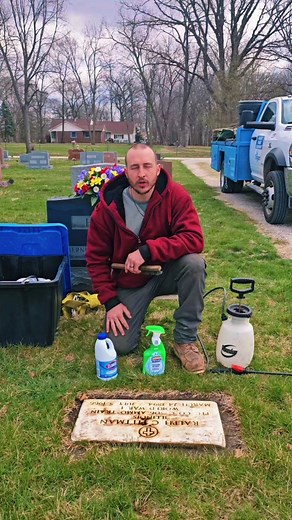 Some rules to go by when gettin into headstone cleaning, always get permission, always have plenty of water, never use harsh chemicals, do plenty of research through reputable sources, use very soft scrub brushes, NEVER use a pressure washer, do not use wire brushes, do not use bleach or acid based solutions, and the number one rule is do no harm. #illianaheadstonecare #FYP #headstonecleaning #foryou #gravestonecleaning #fypシ #monumentcare #cleaning #d2biologicalsolution #dawndishsoap #graveston