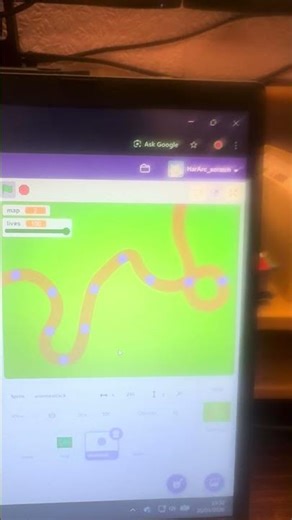 Tower defence game on scratch inspired by Btd6