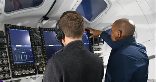 Behind-the-scenes look at Artemis II astronauts' training for flight around the moon