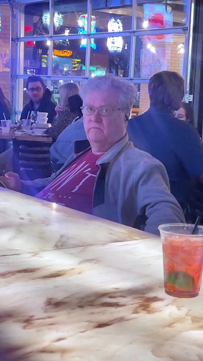 shoutout bob for beating me in a staring contest #fyp