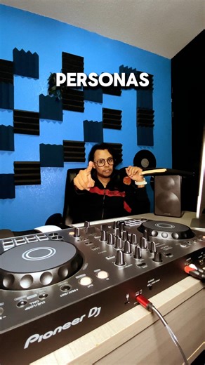 Jerry Lee Lewis y Brian Jones en el #libronegrodelamusica #melomanos #musiclover #rockmusic #musicrector | Music Rector