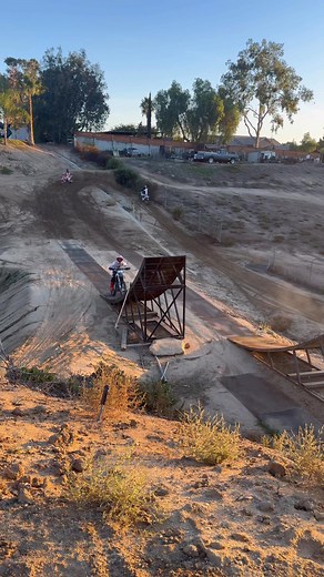 Fun times riding with my kids and wyo getting ready for Adelaide Grand final super cars races | Robbie Maddison