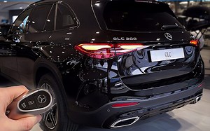 2023款奔驰GLC终于来了！配2.0T+9AT+四驱，新车比宝马X5还漂亮