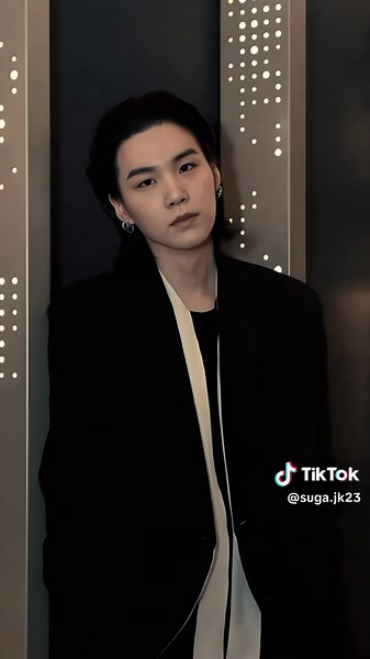 Min Yoongi Edits: Aesthetic Video Compilations