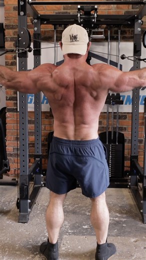 LIGHT WEIGHT, BIG SQUEEZE! 💪🔥 Cable Reverse Flyes