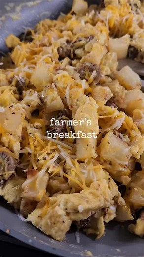 We call this one Farmer's breakfast! 🍳 sausage, diced potatoes, eggs and top with a little sprinkled cheese... Farmers breakfast bowl! 😀 #breakfast