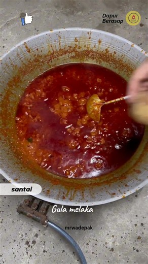📌Antara rahsia sedap minyak kena banyak baru bahan2 tu masak elok , lps dh masak boleh je kaut buang minyak tu ya.... . Kredit owner | Dapur Berasap