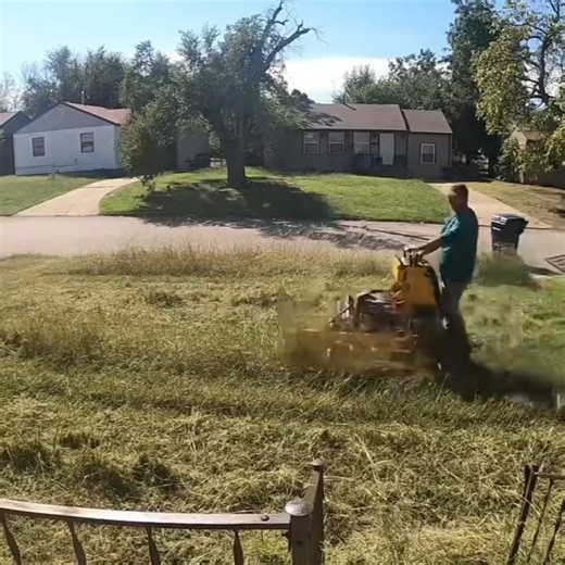 143K views · 1.6K reactions | Helping a disabled woman struggling to maintain her yard after her son and husband died. Free of charge | C&C Moving | Facebook