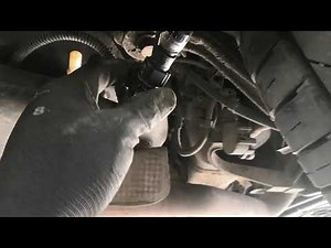 Supplementation of the additive for Citroen C5 Particulate Filter . Adding fluid to the Fap Citroen