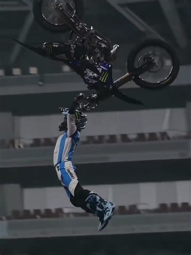 Ultimate Motorcycle Freestyle Tricks at Auraaa FMX