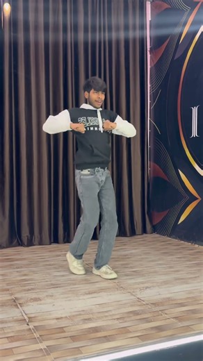 Overage #dance ##dancecover #dancer #dancerlife #subscribe ##dancevideo #danceperformance