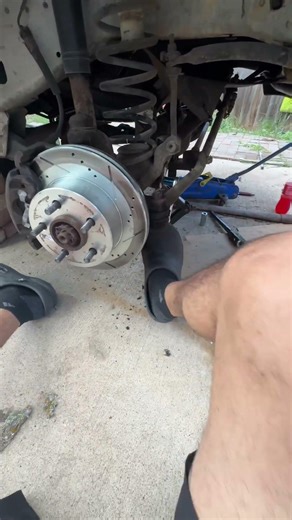 Track bar removal #footwork #jeepcherokeexj #jeepxj