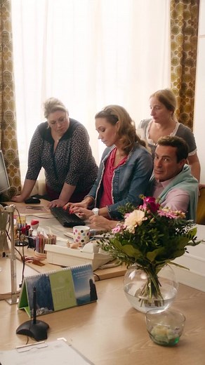 Was war das Romantischste was jemand für dich getan hat? 🥰😅 #constantinfilm #eberhofer #sauerkrautkoma #romantic #romantisch