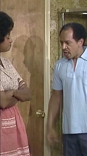 Louise Locks Herself In The Bathroom | The Jeffersons #thejeffersons #shorts #funny