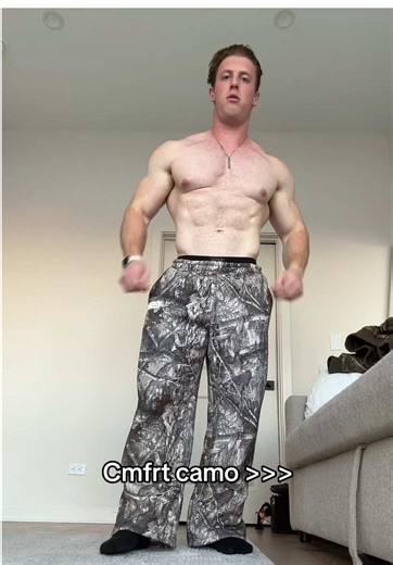 BEST sweats I’ve ever worn #cmfrt #comfortclothes #comfortsweatpants #baggysweats