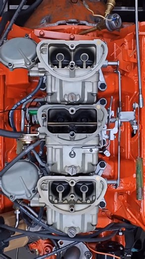 Nick’s Garage on Instagram: "Dyno test fans! Nick is back in the dyno room with this beautiful 440-6barrel in the next episode of Nick’s Garage on YouTube. Be there! #nicksgarageofficial #dynotest #mopar #sixbarrel #sixpack"