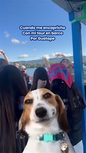 Tour en Barco por el Embalse de Guatapé