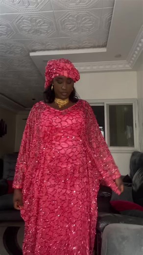 Dentelle pailletée dispo plusieurs couleurs tuniques dispo #pourtoii #francetiktok🇫🇷 #viraltiktok #femmesenegalaise🇸🇳 #tiktokgambia🇬🇲🇬🇲🇬🇲🇬🇲 @mamyshop2024 @DijaSaliou❤️ @biscuit🍪🍪🍪 de mer @Bintou War @Pangka @Diorista la patriote❤️ @Bouyo Mme ka❤️❤️💕 @@ndoumbesamb @Mbatio ❤️💍🥰