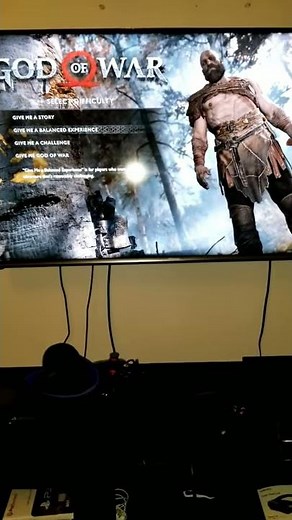 PS4 PRO Ridiculously LOUD! GOD OF WAR