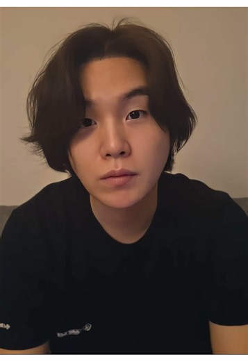 Yoongi e BTS: Fotos e Lives Imperdíveis de 2025