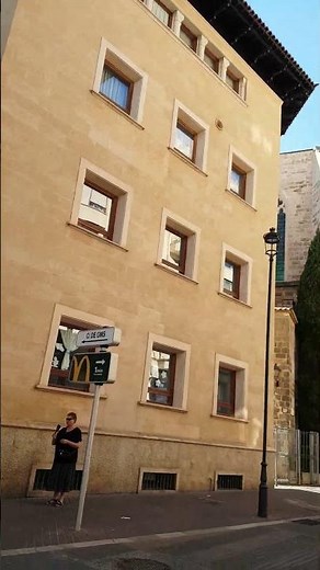 Palma de Mallorca #mallorcatravelguide #palmademallorca #mallorca #majorca