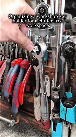 DIY Workshop Key Holder: Get Your Tools Organized! #DIY #WorkshopOrganization #GarageOrganization