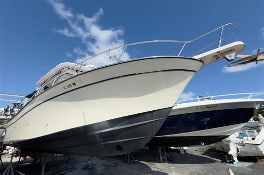 Used 2005 Grady-White Express 330, 33037 Key Largo - Boat Trader