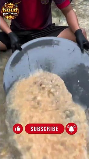 "Panning the Gold ✨ Finding Treasure in the Dirt" | Gold Discovery