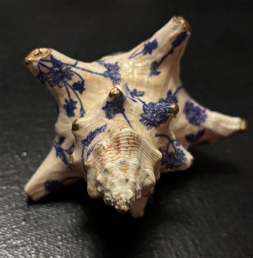 Decoupaged Conch Shell With Blue and White Chinoiserie Floral Pattern - Etsy