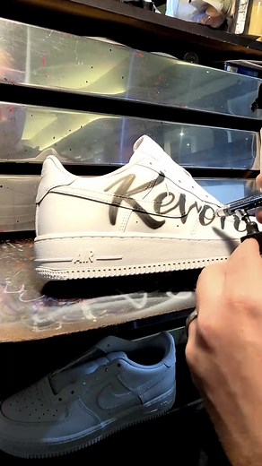 1.4K views | Airbrush name on a pair of Air Force Ones #script #airbrushart #cursivewriting #airforceones #fyp-001 #calligraphy #airbrush #graffiti | Gacarías | Facebook