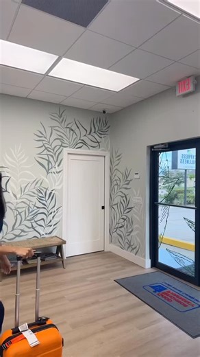 Did you know that choosing an independent pharmacy gives you so much more than just a place to fill your prescriptions? With personalized services like medication synchronization and one-on-one consultations about medication adherence when you’re getting ready to travel, independent pharmacies go above and beyond to ensure you receive the time, care, and attention your health deserves. #MyGNP #TravelHealth #IndependentPharmacy | Good Neighbor Pharmacy