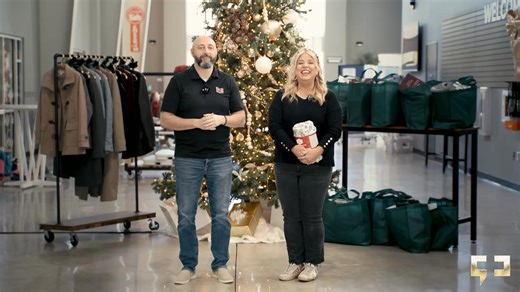 🎄The Blessing Tree🎄 Thank you to everyone who filled bags for The Blessing Tree and donated gently used warm winter clothing. This is a friendly reminder that all donations are due back THIS SUNDAY. We’re grateful for your generosity and your heart to serve! | Praise Church