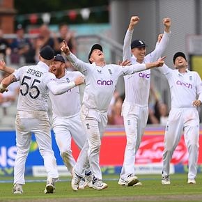 England seamers blow away South Africa to secure victory | Highlights | 2nd Test | Day Three