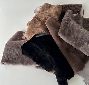 Sheepskin Scraps, Min. 10x10 In, Seat Pads, Fur Remnants, Sheepskin Pieces, Arts & Craf, DIY Projects, Sheepskin off Cuts, Craft Supplies, - Etsy