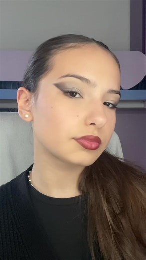 New Year Makeup Tutorial for 2026 Celebrations