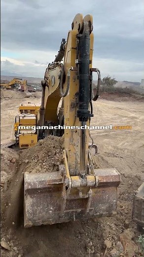 Amazing Excavators At work!