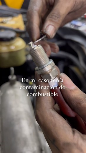 Esto realmente es un tema muy extenso y delicado así que por muchos factores les dejo una conclusión 😊 No se mortifiquen que es el optra del taller y de verdad no tenía fallas pero seguro que en algún momento moría de un infarto el pobre jajajaja Gracias a @disbatterylub por permitir hacer este análisis Lubricantes shell 10w30 Filtros @qualidvzla #mecanica #mecanicaautomotriz #taller #tallermecanico | alewetter