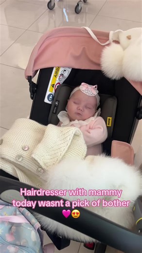 First Hairdresser Visit with Luella: A Cozy Experience