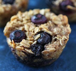 1.2M views · 18K shares | Banana Blueberry Baked Oatmeal Cups-these...