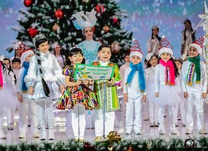 Yangi yil raqslar – Yangi yil uchun raqslar. Yangi yil sherlar