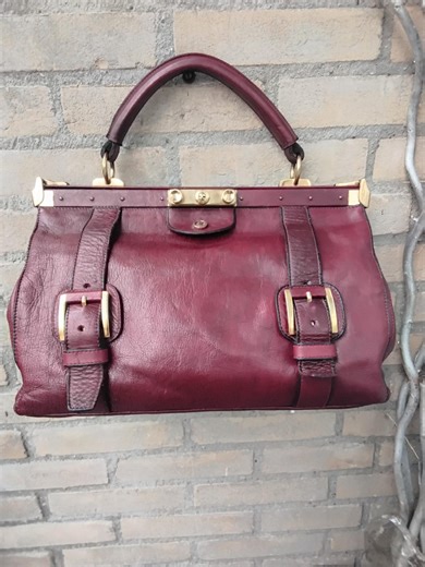 Goldpfeil Leather Vintage Burgundy, Oxblood, Merlot Doctor Bag 80s/ 90s German Luxury Top Handle, Gold Hardware and Frame Clip Closure - Etsy