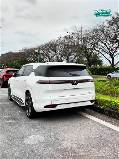 Giá xe VinFast VF9 Plus về dưới 1,5 tỏi, quá là ngon luôn anh em ơi #Oneshotreview | OneShot Review