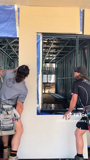 Some more of our team Cladding & Sarking at Gosnells ⚒️ #carpentry #construction #limitless #perth #limitlesscarpentryandconstruction #fyp #fypage #carpentryexperts #constructionexperts #westernaustralia #cladding #sarking #teamworkmakesthedreamwork #team