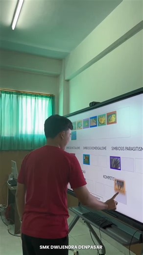 Smk Dwijendra Denpasar on Instagram: "BIDIK EDISI ☄️ Melalui komunitas sekaa melajah Dwiska, Bidik Edisi (Bincang Asik dengan Evaluasi dan Komitmen Hati) kali ini sharing tentang media interaktif dalam proses pembelajaran menggunakan program IFP (Interactive Flat Panel)🕹️ IFP hanyalah sarana, namun komitmen hatilah yang menjadi nyawa dalam setiap pembelajaran. Di Sekaa Melajah Dwiska, kita percaya bahwa teknologi paling mutakhir sekalipun takkan bisa menggantikan ketulusan seorang Pendidik🙋🏻‍