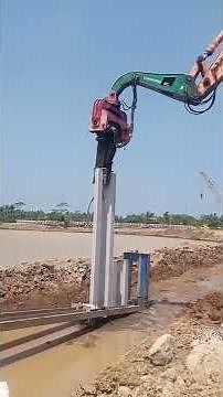 Trial Pemancangan Corrugated Concrete Sheet Pile ( CCSP )