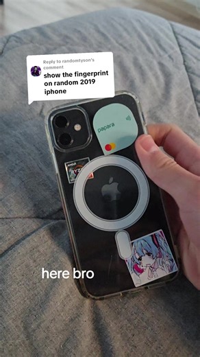 Replying to @randomtyson #fingerprint #apple #iphone #techtok #android