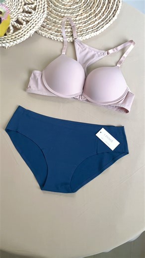 Sets de ropa interior que combinan elegancia y comodidad. Perfectos para sentirte increíble todos los días.💫🩷🧺 | Tiendas Carrion