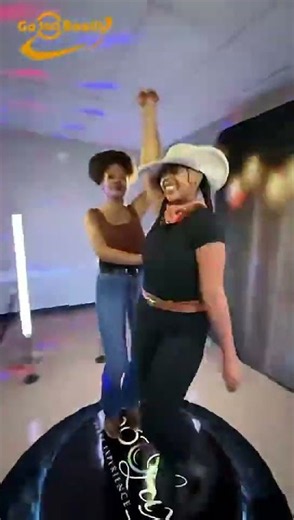 Spin 360 Photo Booth| GO360BOOTH