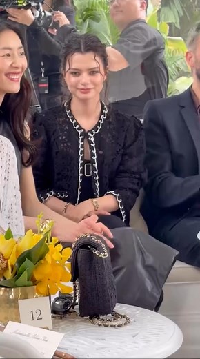 richie's pov 555555555 REBECCA AT CHANEL CRUISE #BeckyxChanelCruise2025 #CHANELCruise #ChanelShow #ChanelxBecky #BeckyEntertainment #beckysangels | Adi