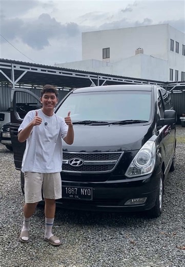 H1 diesel istimewa kondisi super bagus 2010 hanya 145 jt nego minat dm 087705336820 #h1 #hyundai #mobilkeluarga #mobilbekasberkualitas #diesel